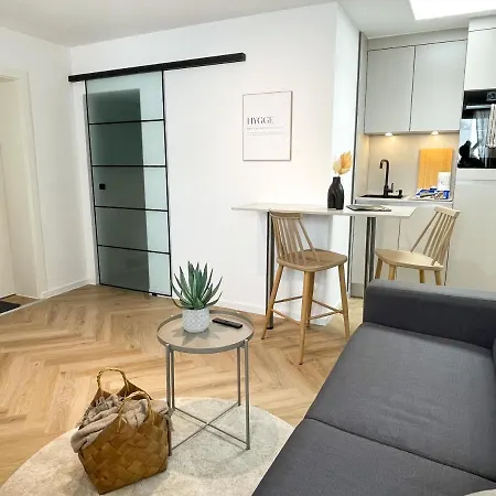 Ava No2- 1-2 Personen *